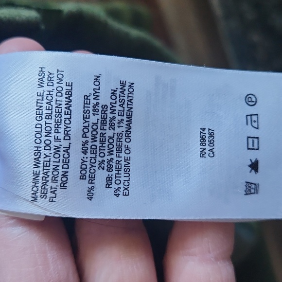 Mountain Hardwear Wool Blend Pullover Hooded Sweater, Small - Picture 8 of 9